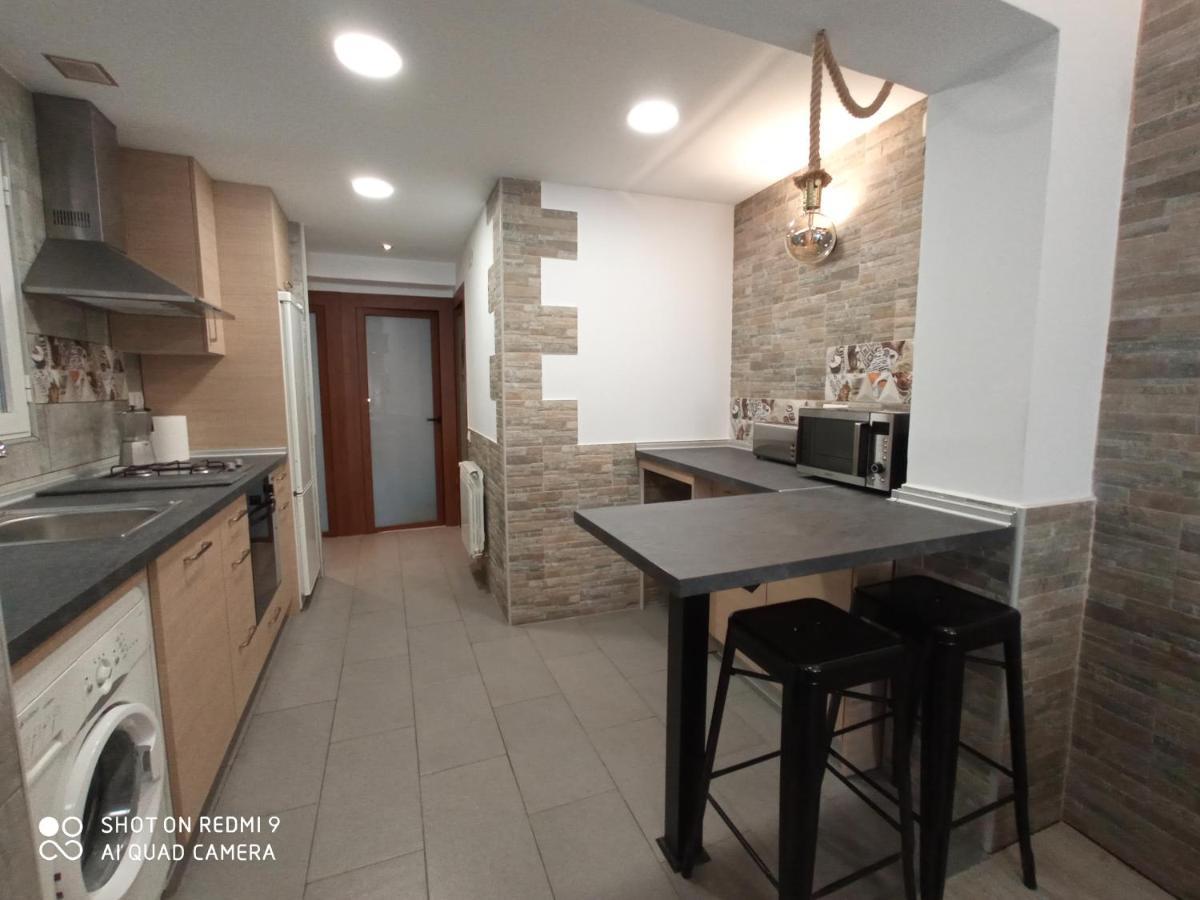 Apartamentos La Casona De Ezcaray Con Terrazas Y Patios Individuales Екстериор снимка