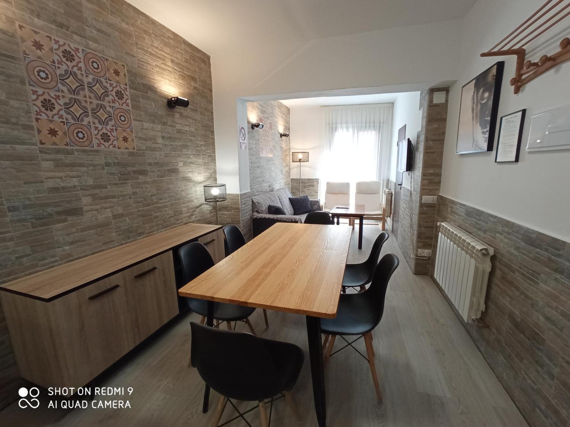 Apartamentos La Casona De Ezcaray Con Terrazas Y Patios Individuales Стая снимка