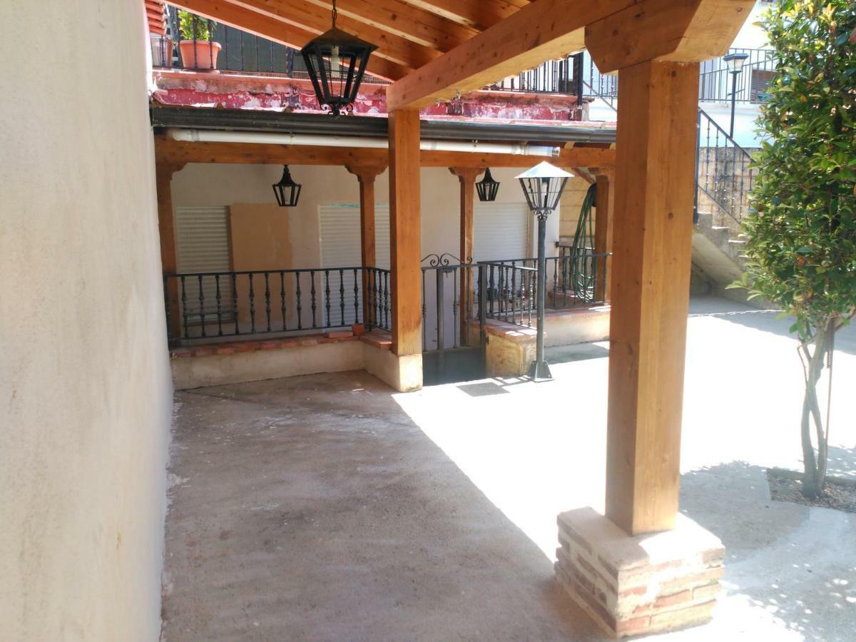 Apartamentos La Casona De Ezcaray Con Terrazas Y Patios Individuales Екстериор снимка